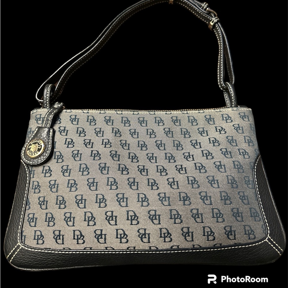 Dooney Bourke shoulder bag brand new without tags